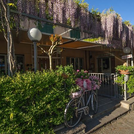 Hotel Ristorante Bologna San Piero in Bagno Kültér fotó